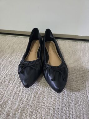 LC Lauren Conrad Black Pointed-Toe Bow Ballet Flats